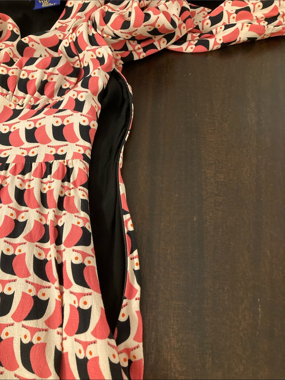 Héroïnes Coral and Black Patterned V-Neck Mini Dress, FR 36 (US S) - Picture 6 of 9